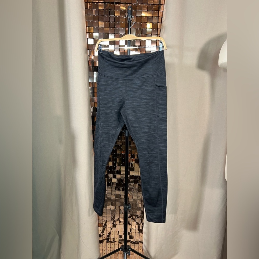mondetta Grey black merle style leggings with pockets size small